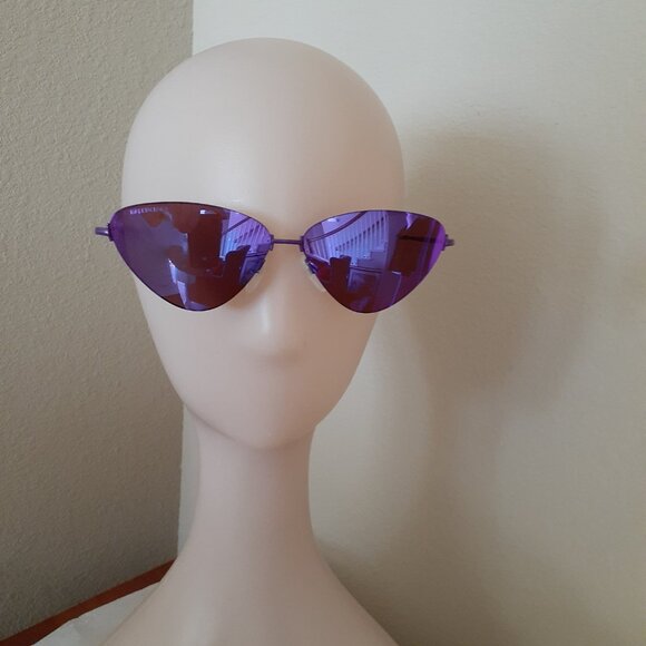Balenciaga Cat Eye Sunglasses - Picture 10 of 16